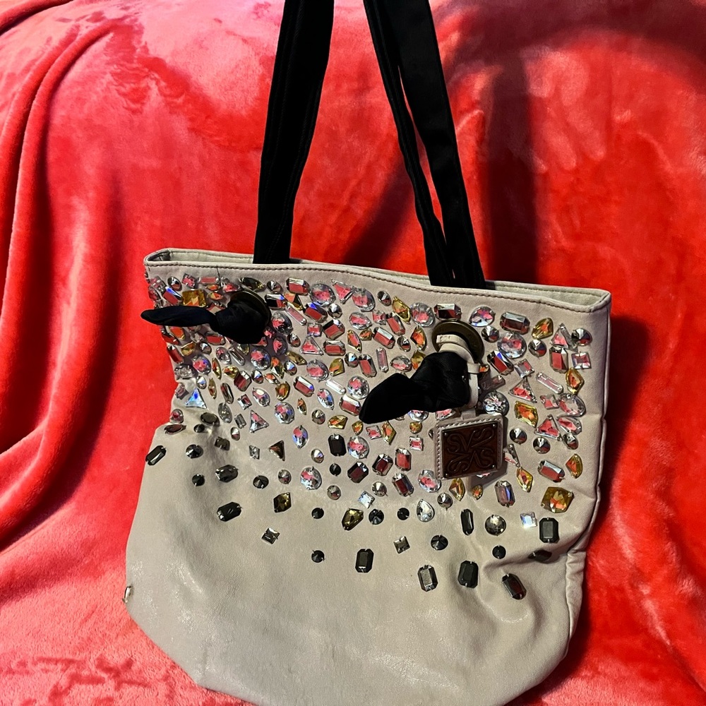 Vera Wang “Simply Vera” tote bag
